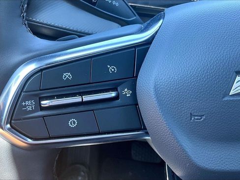 Used 2026 Chevrolet Equinox LT FWD image 19