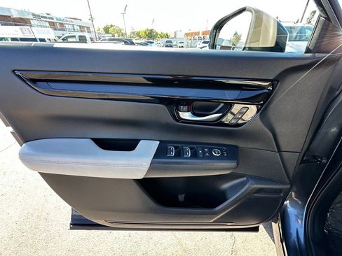 Used 2024 Honda CR-V EX-L image 12