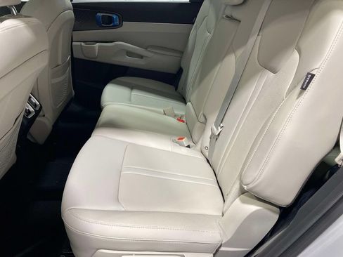 New 2026 Kia Sorento S AWD/4WD image 11