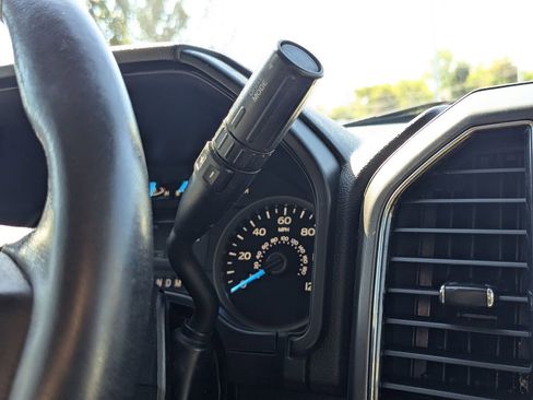 Used 2020 Ford F150 XLT w/ Equipment Group 302A Luxury image 21