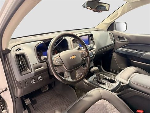 Used 2017 Chevrolet Colorado Z71 image 8