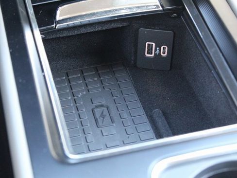 New 2026 Lincoln Corsair Premiere image 26