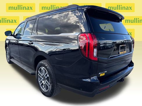 Certified 2025 Ford Expedition Max Active image 10