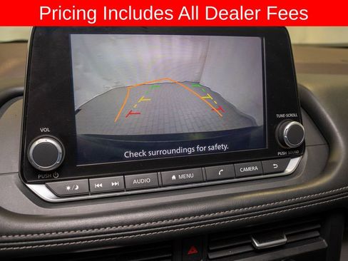 Used 2023 Nissan Rogue SV FWD image 13