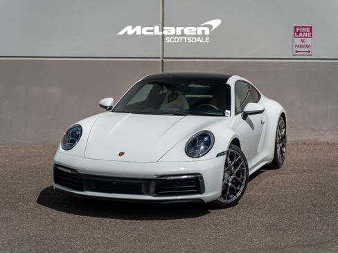 Used 2023 Porsche 911 Carrera RWD image 1