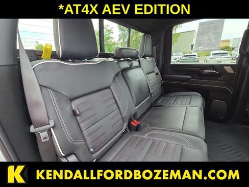 Used 2025 GMC Sierra 2500 AT4X w/ AT4X AEV Edition AWD/4WD image 18