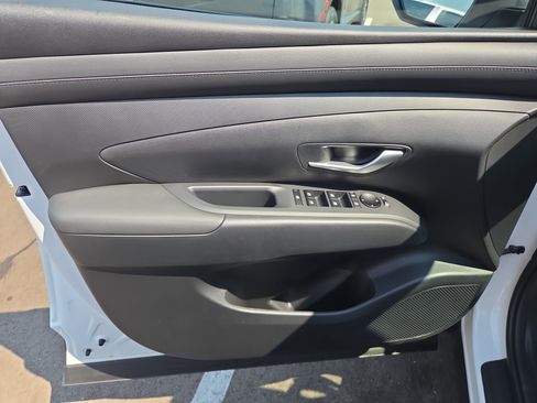 New 2026 Hyundai Tucson SEL image 4