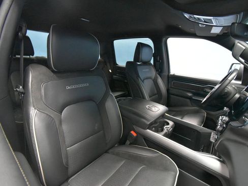 Used 2024 RAM 1500 Laramie image 25