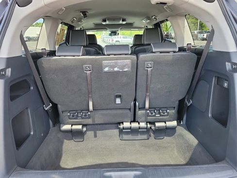 Used 2024 Honda Odyssey Elite image 8