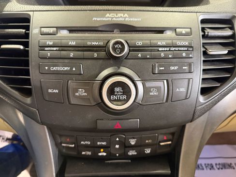 Used 2014 Acura TSX Sedan image 16