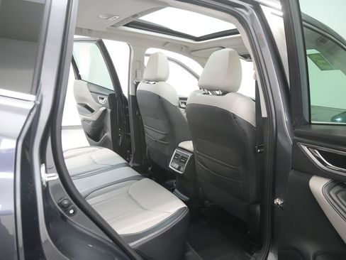 Used 2023 Subaru Forester Limited w/ Popular Package #3 image 30