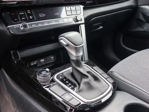 Certified 2024 Kia Seltos S FWD image 20