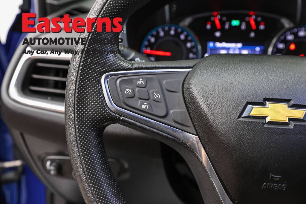 Used 2019 Chevrolet Equinox LT AWD/4WD image 16