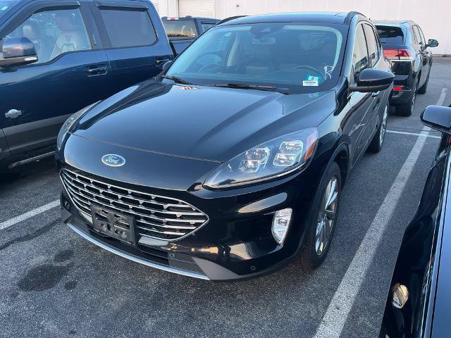 Certified 2021 Ford Escape Titanium w/ Titanium Elite Package AWD/4WD image 2