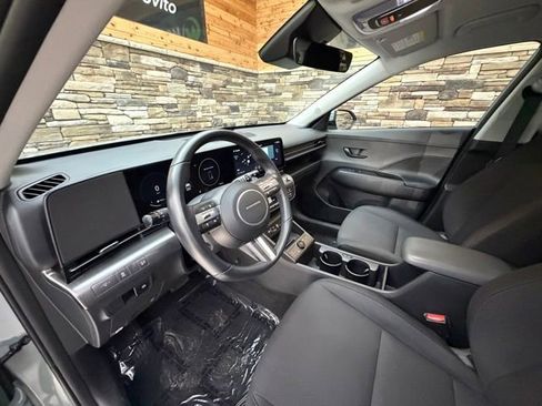 Used 2024 Hyundai Kona SEL w/ Convenience Package AWD/4WD image 10