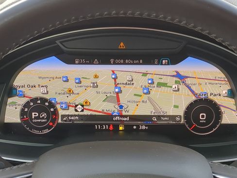 Used 2018 Audi Q7 3.0T Premium Plus image 32