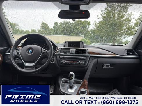 Used 2014 BMW 328i xDrive Sedan AWD/4WD image 19
