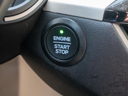 Used 2021 Ford Escape SE AWD/4WD image 24
