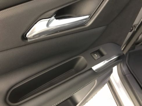 New 2026 Chevrolet Traverse LT w/ Midnight/Sport Edition image 15