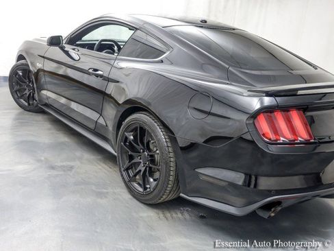 Used 2017 Ford Mustang GT Premium w/ Equipment Group 401A RWD image 10
