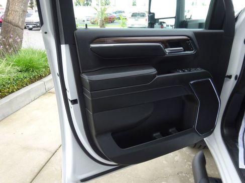 Certified 2024 Chevrolet Silverado 2500 LT w/ All Star Edition AWD/4WD image 29