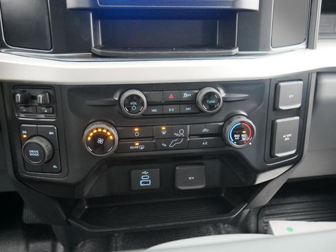 New 2026 Ford F550 4x4 Crew Cab image 32