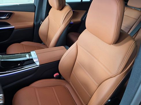 New 2027 Mercedes-Benz GLC 300 image 8