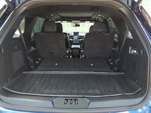 Used 2022 Ford Explorer ST w/ Equipment Group 401A AWD/4WD image 6