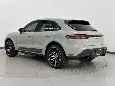Certified 2023 Porsche Macan Turbo AWD/4WD image 3