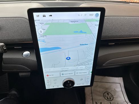 Used 2024 Ford Mustang Mach-E Premium image 16