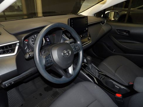 Used 2022 Toyota Corolla LE image 24