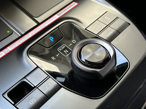 New 2026 Toyota C-HR AWD/4WD image 19