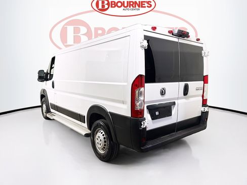 Used 2025 RAM ProMaster 2500 w/ U-Haul Equipment Group FWD image 7