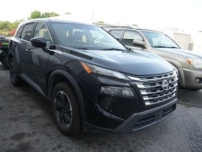Used 2025 Nissan Rogue SV