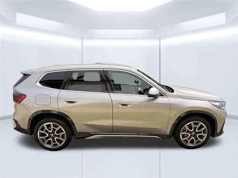 Used 2023 BMW X1 xDrive28i w/ Convenience Package AWD/4WD image 4
