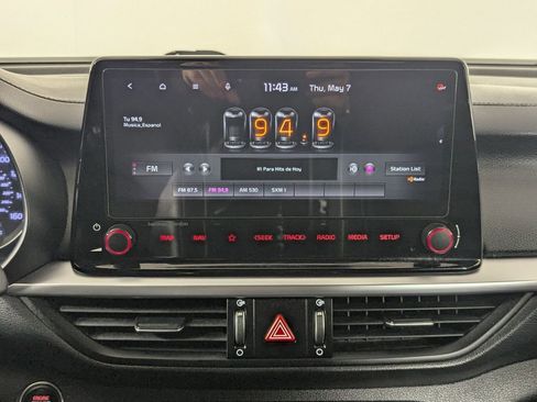 Used 2022 Kia Forte GT-Line w/ GT-Line Premium Package FWD image 18