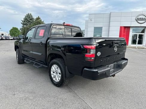 Certified 2022 Nissan Frontier SV AWD/4WD image 3