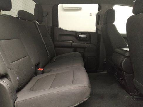 Used 2021 Chevrolet Silverado 1500 Custom w/ Safety Confidence Package RWD image 19