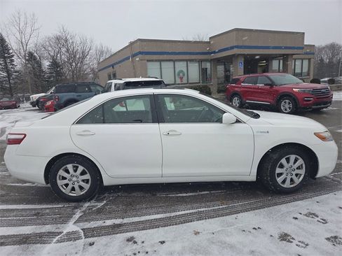 Used 2008 Toyota Camry Hybrid image 16