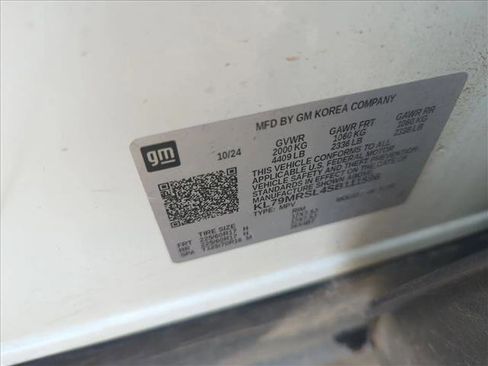 Used 2025 Chevrolet TrailBlazer LT AWD/4WD image 17