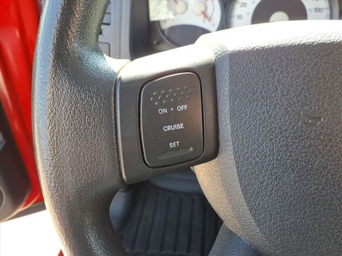 Used 2011 Dodge Dakota Big Horn image 19