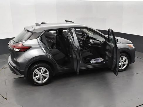 Used 2024 Nissan Kicks S FWD image 6
