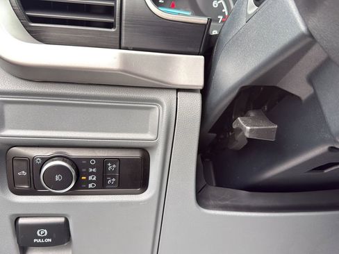 Used 2023 Ford F150 XLT RWD image 17