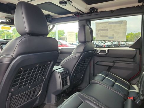New 2026 Ford Bronco Badlands AWD/4WD image 16