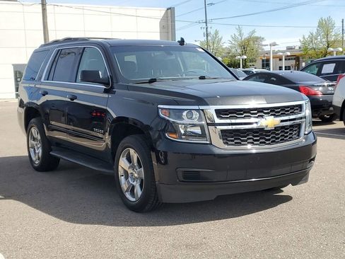 Used 2017 Chevrolet Tahoe LS w/ All-Season Package AWD/4WD image 4