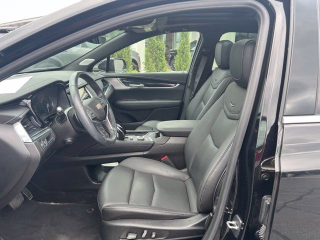 Used 2024 Cadillac XT5 Premium Luxury AWD/4WD image 10