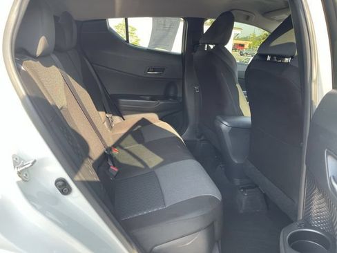 Certified 2020 Toyota C-HR LE FWD image 21