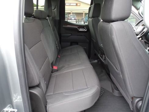 Used 2025 Chevrolet Silverado 1500 RST image 18