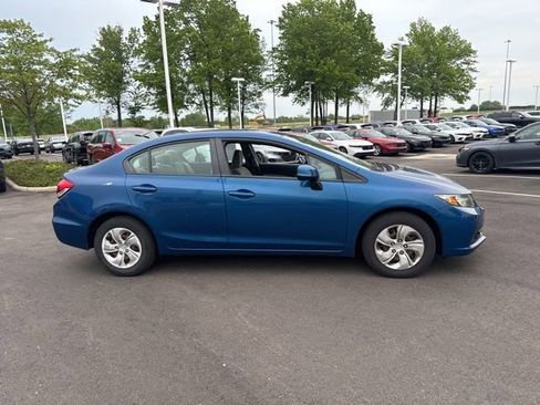 Used 2013 Honda Civic LX image 4