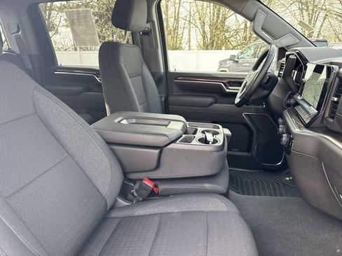 Used 2025 Chevrolet Silverado 2500 LT w/ Safety Package image 27